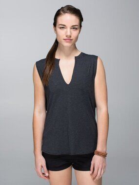 Lululemon Yogi Cut Off Tee Heathered Black 4